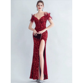 Длинное бордовое вечернее платье с пайетками и перьями VPL25-049-4