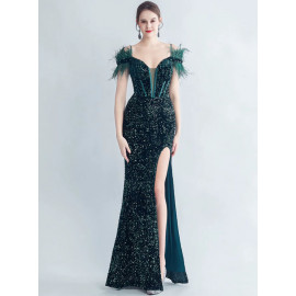 Длинное вечернее платье с пайетками и перьями VPL25-049-5 темно-зеленое