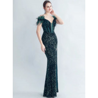 Длинное вечернее платье с пайетками и перьями VPL25-049-5 темно-зеленое