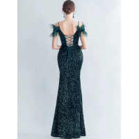Длинное вечернее платье с пайетками и перьями VPL25-049-5 темно-зеленое